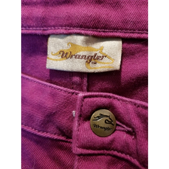Fushia Wrangler High waisted Jeans - Picture 3 of 7